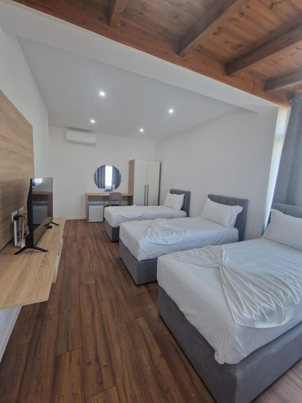 The Horizon Hotel